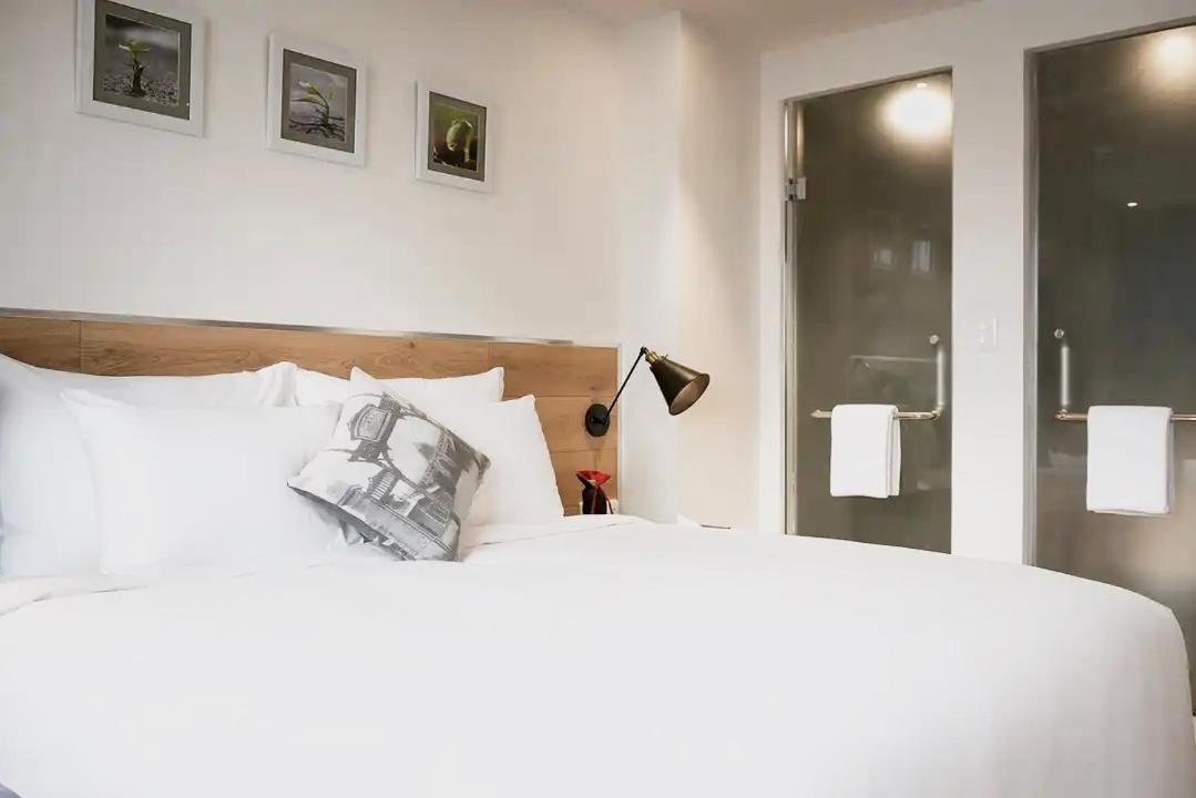 Hotel C Hotel- De Tham Bui Vien Walking Street 3*